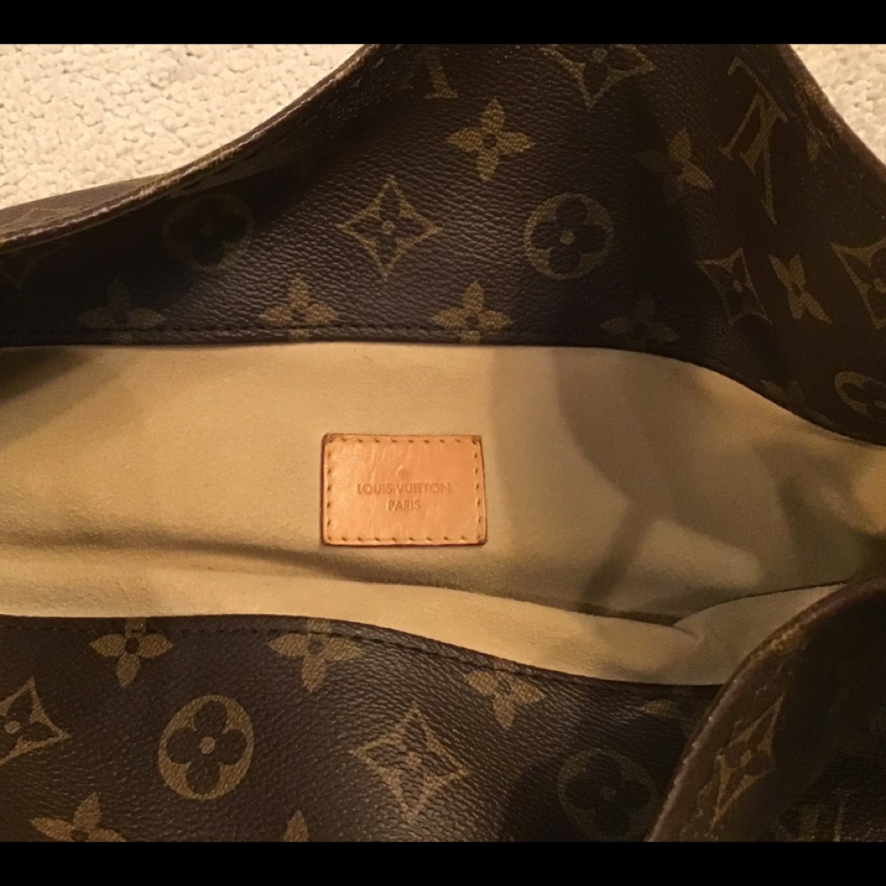 AUTHENTIC Louis Vuitton Monogram Canvas Hobo Bag in Brown and Tan - Picture 3 of 6